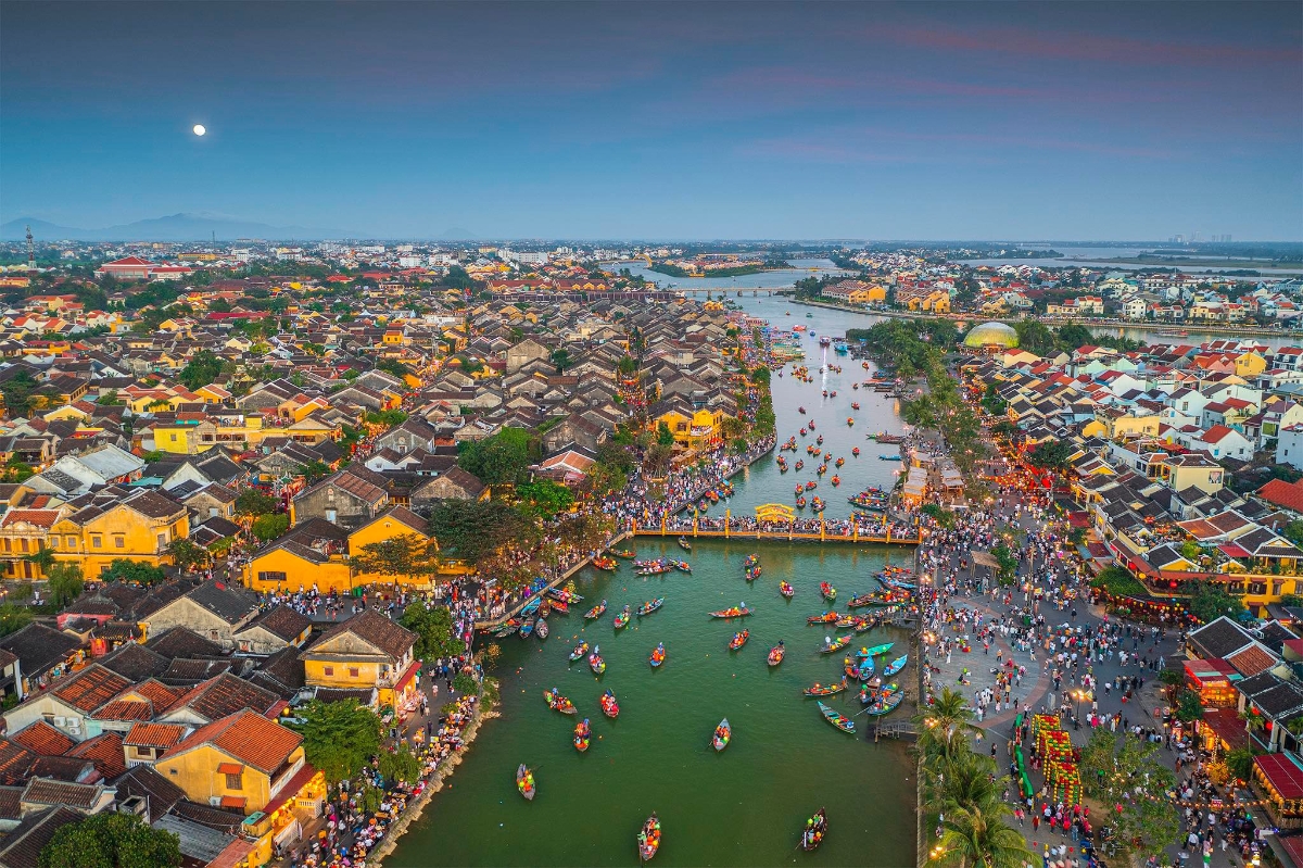 Bên cạnh giá trị du lịch đường thủy độc đáo, sông Cổ Cò còn gia tăng giá trị bất động sản ven sông.