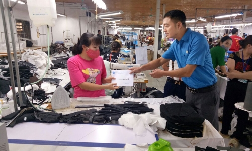 Dự kiến chi hơn 400 tỷ đồng hỗ trợ cán bộ công đoàn nghỉ việc