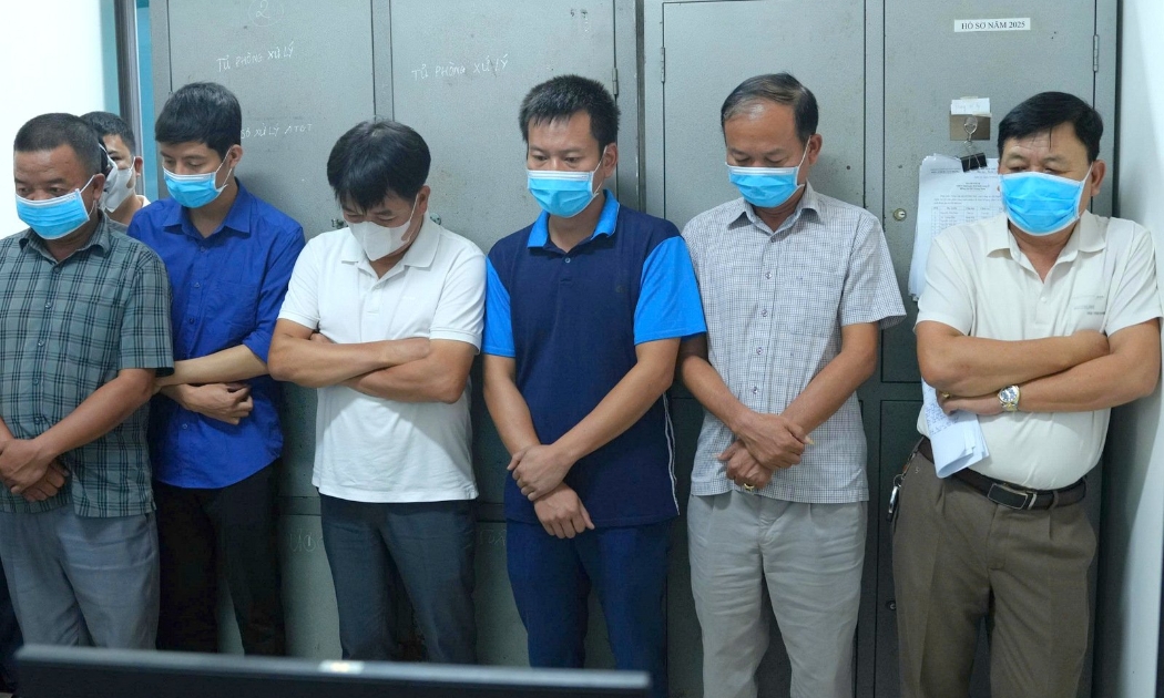 Các đối tượng tại cơ quan điều tra