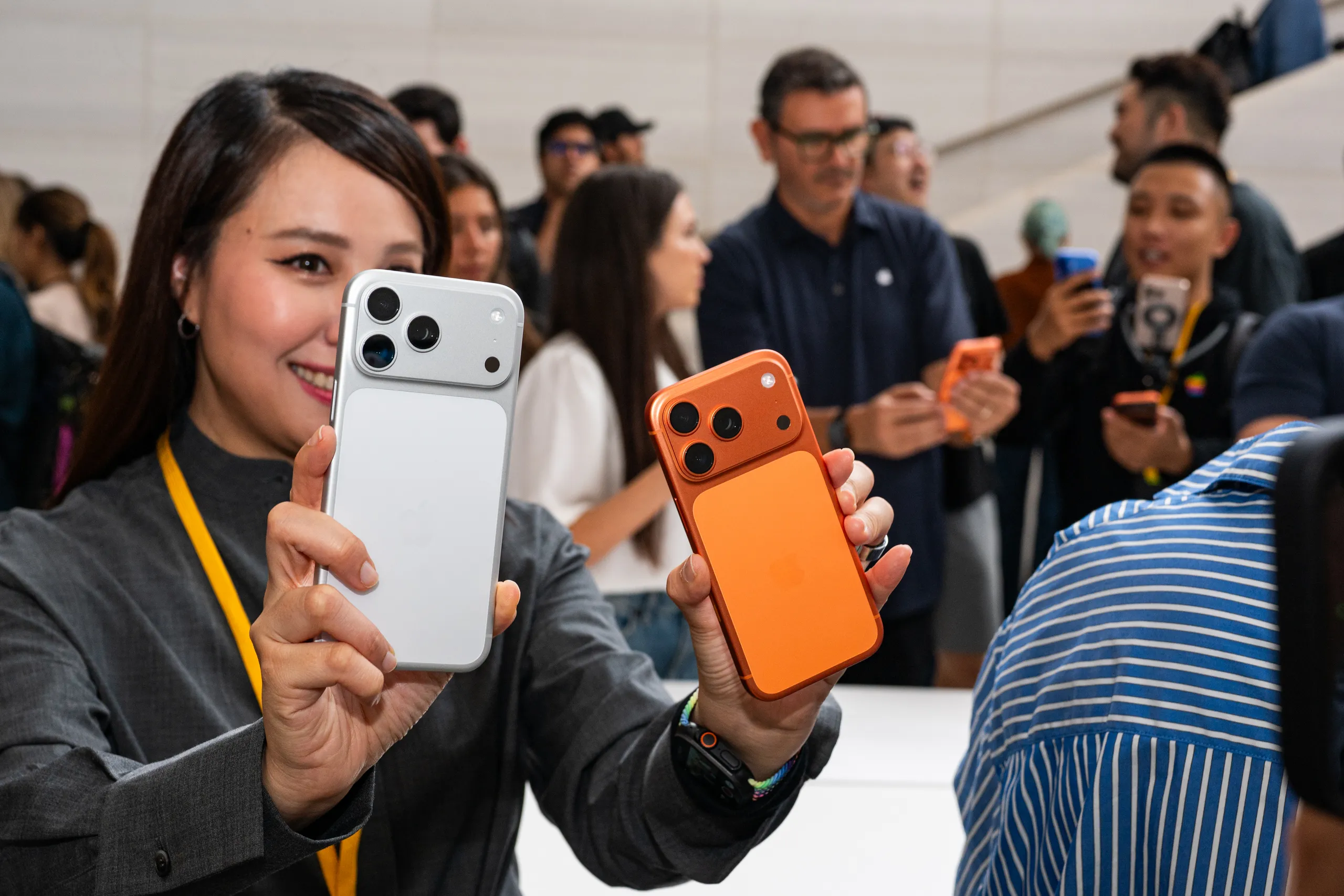 Theo các chuyên gia, cơn sốt iPhone 17 và iPhone Air sẽ tạo nên cú hích lớn cho thị trường smartphone cuối năm 2025.