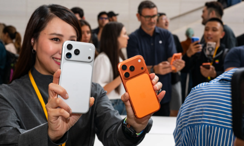 [Infographic] Trung bình bao nhiêu giờ làm việc đổi lấy một chiếc iPhone 17?