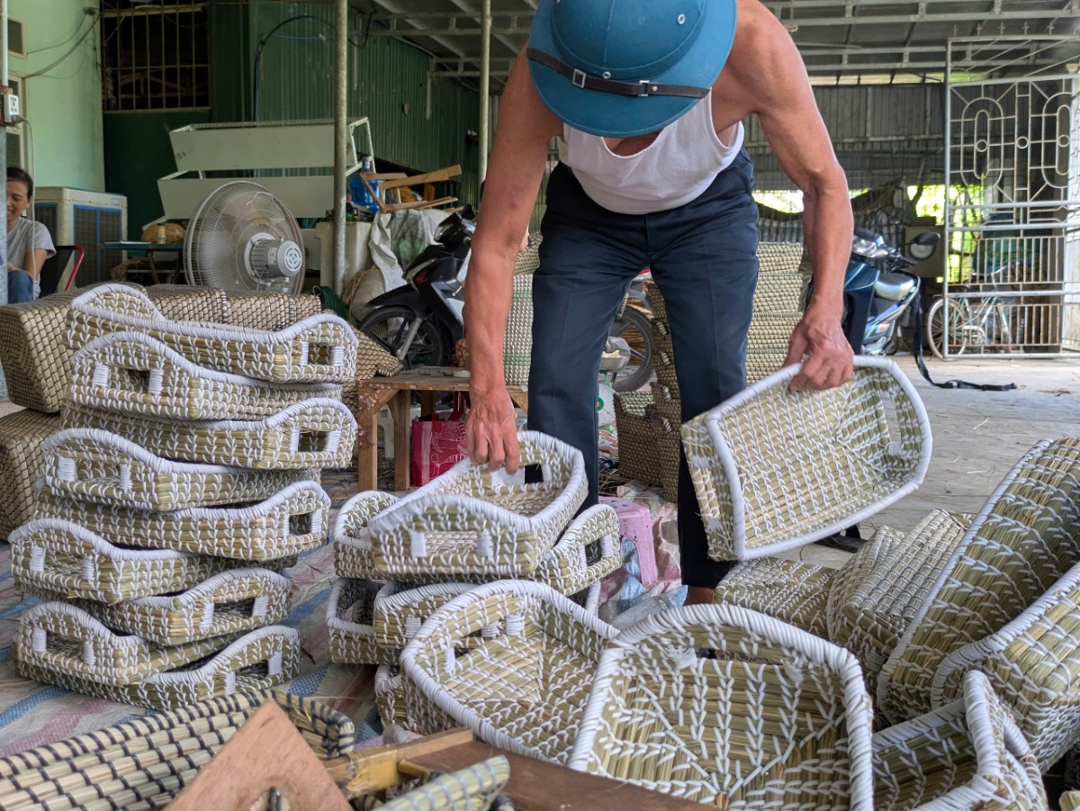 Cản phẩm của hợp tác xã đã có 3 mặt hàng được công nhận OCOP 4 sao gồm: chậu cói, đĩa cói, sọt cói. Không chỉ tiêu thụ rộng khắp trong nước, các sản phẩm còn được nhiều công ty lớn đặt hàng để xuất khẩu.