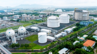 Ha Tinh greenlights $1 bln North Central LNG Terminal