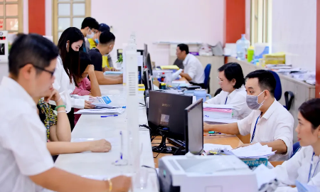 Ngân sách Trung ương dành 125.000 tỷ đồng chi trả cho cán bộ nghỉ việc sau sáp nhập
