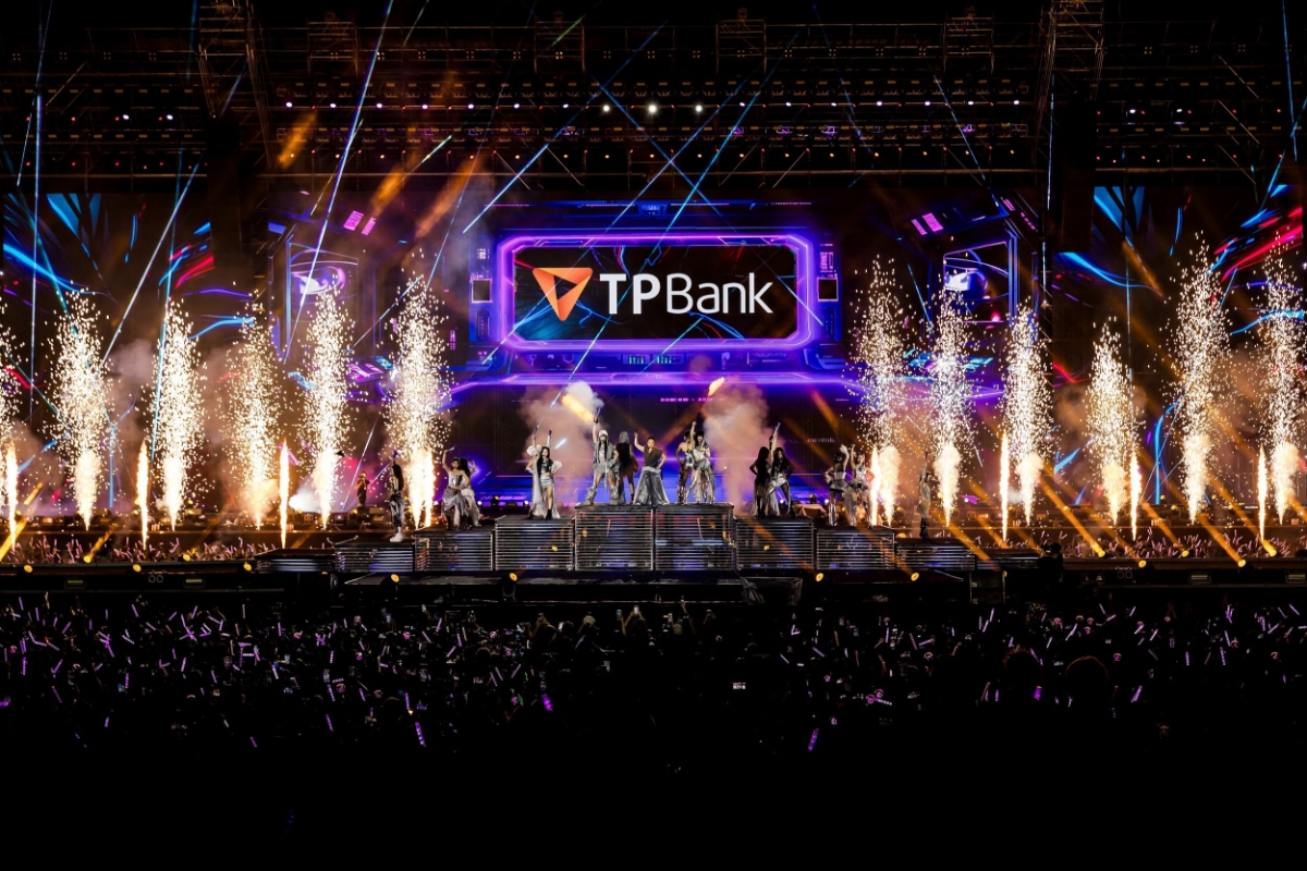 TPBank xuất hiện “cực cháy” tại Em Xinh “Say Hi” Concert. Ảnh: Vieon.