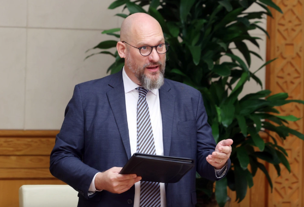 Ông Richard D. McClellan, Phó Chủ tịch Hội đồng Tư vấn Trung tâm Tài chính Quốc tế Việt Nam (tại Đà Nẵng).