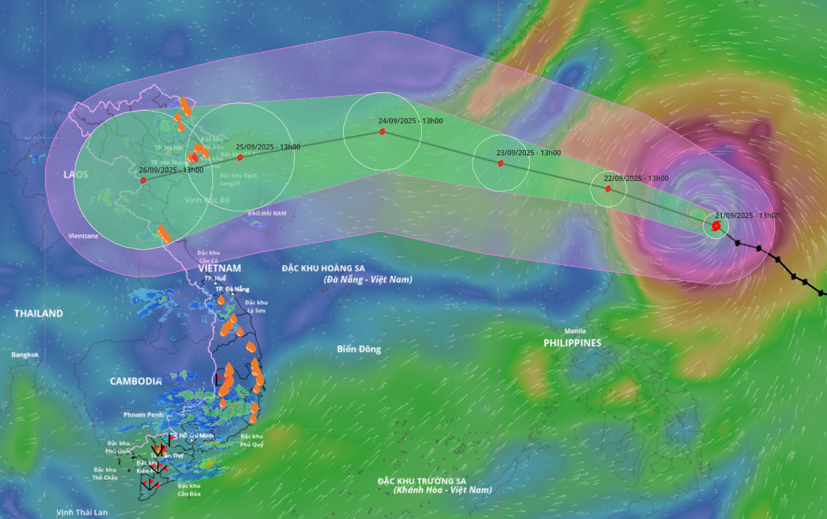 Trung tâm Dự báo Khí tượng Thuỷ văn Quốc gia nhận định, khoảng tối ngày 22/9, siêu bão Ragasa sẽ di chuyển vào Biển Đông.