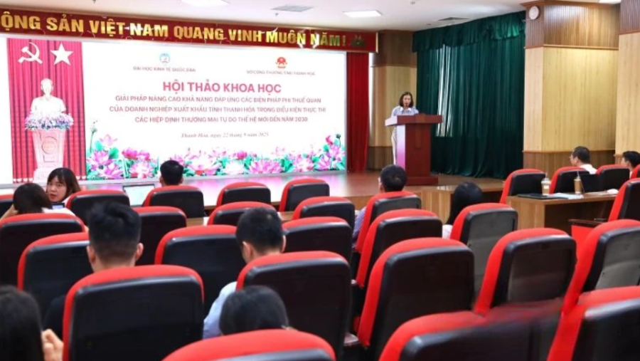 Toàn cảnh hội thảo