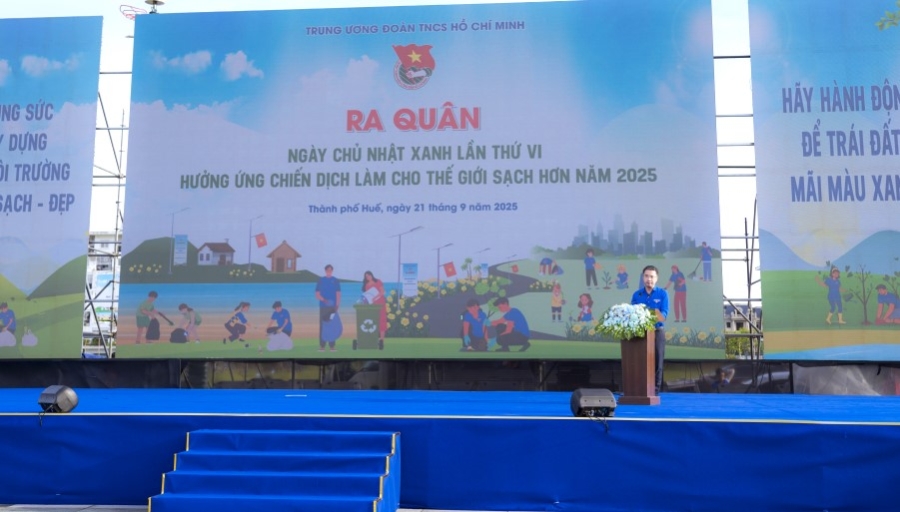 Bí thư Trung ương Đoàn Nguyễn Tường Lâm phát động triển khai các hoạt động bảo vệ môi trường.