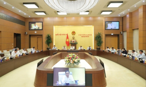 Phiên họp thứ 49 Ủy ban Thường vụ Quốc hội: Nâng cao hơn nữa chất lượng, hiệu quả công tác xây dựng và thi hành pháp luật