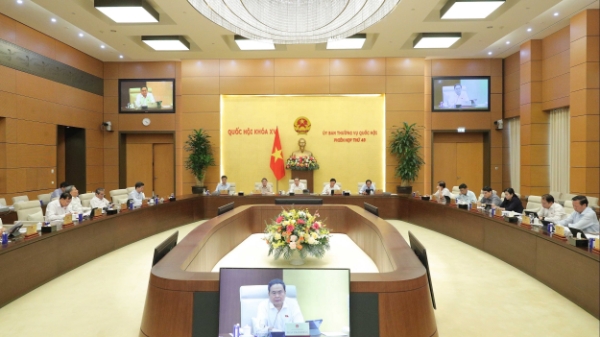 Phiên họp thứ 49 Ủy ban Thường vụ Quốc hội: Nâng cao hơn nữa chất lượng, hiệu quả công tác xây dựng và thi hành pháp luật
