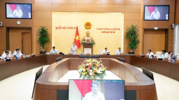 Phiên họp thứ 49 Ủy ban Thường vụ Quốc hội: Hoàn thiện Luật Thương mại điện tử chống gian lận, bảo vệ người tiêu dùng