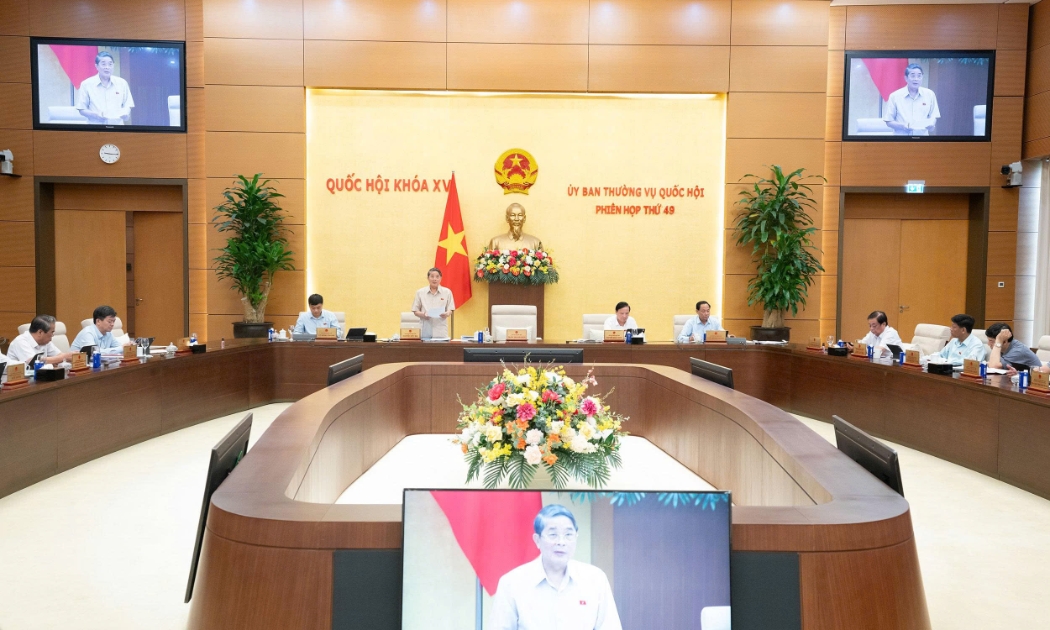 Phó Chủ tịch Quốc hội Nguyễn Đức Hải điều hành Phiên họp. Ảnh: Quốc hội