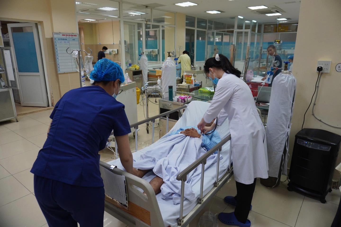 Sau 3 ngày điều trị tích cực tại Bệnh viện Quân y 120, bệnh nhân đã tỉnh táo, tiếp xúc tốt.