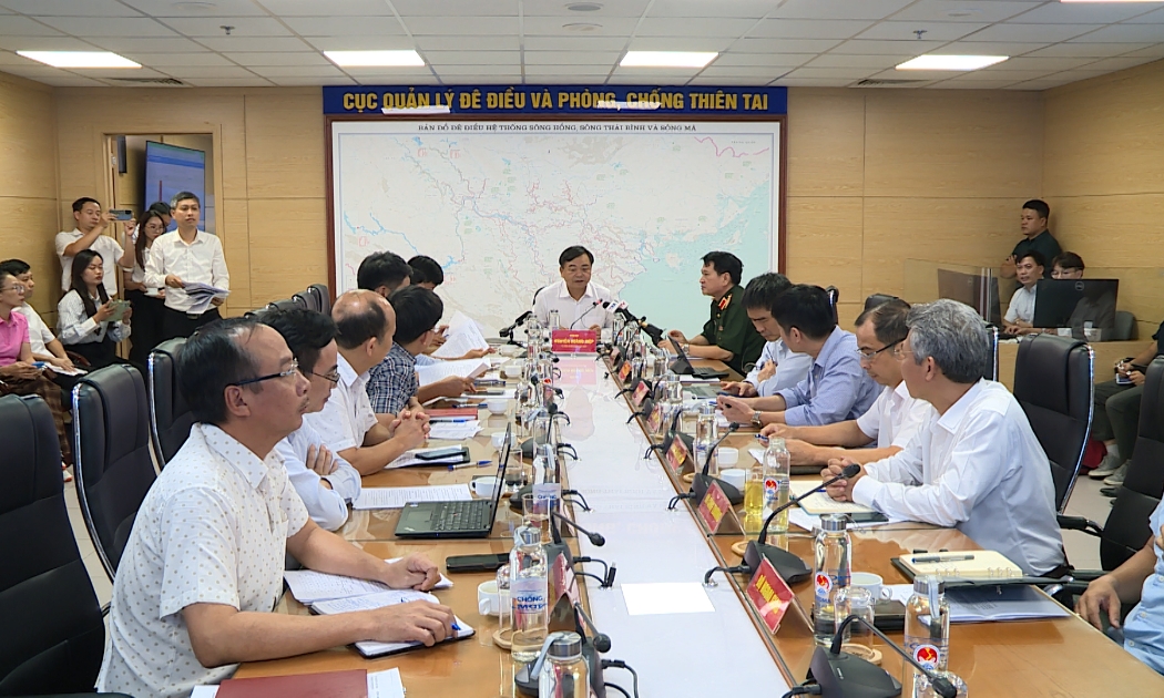 Huy động hơn 300.000 cán bộ chiến sĩ, 8.000 phương tiện ứng phó siêu bão RAGASA