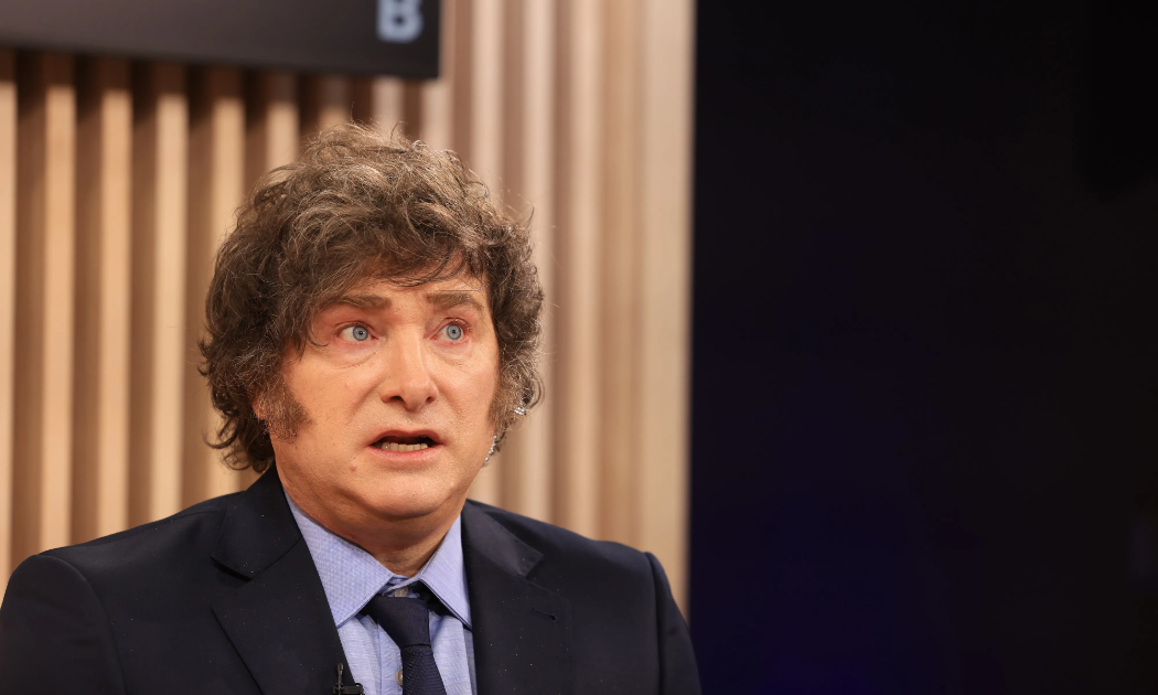 Tổng thống Argentina Javier Milei - Ảnh: Bloomberg.