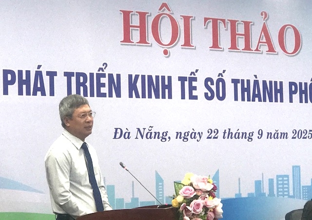 Phó Chủ tịch UBND TP. Đà Nẵng Hồ Quang Bửu phát biểu khai mạc hội thảo. Ảnh Ngô Anh Văn