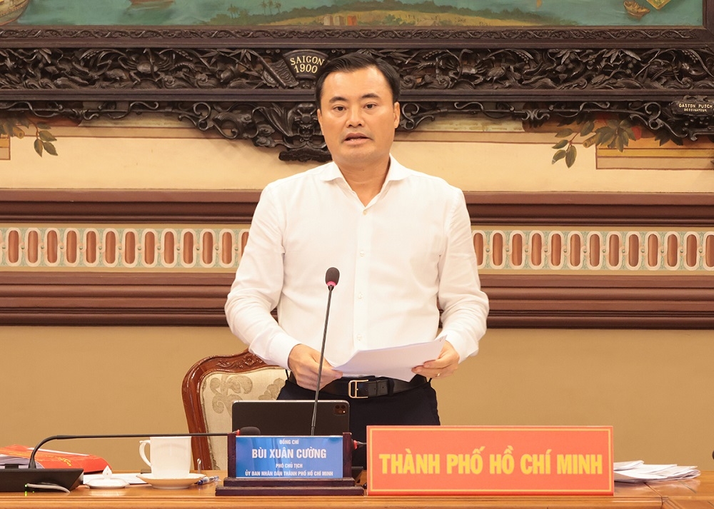 Phó Chủ tịch UBND Thành phố Bùi Xuân Cường phát biểu tham luận tại điểm cầu TP. Hồ Chí Minh - Ảnh: Cổng thông tin điện tử Thành phố.