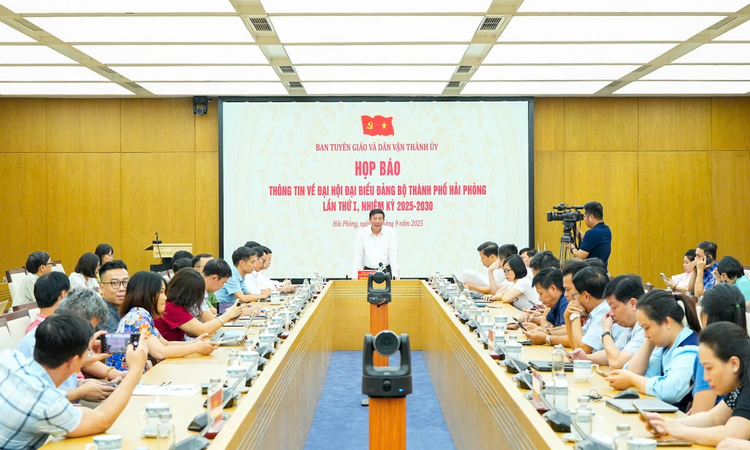 Họp báo thông tin về Đại hội đại biểu Đảng bộ thành phố Hải Phòng lần thứ I