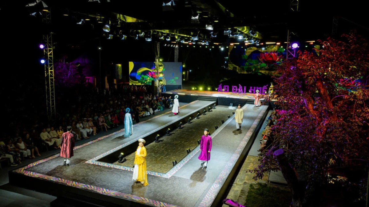 Sự kiện "Áo dài Huế".