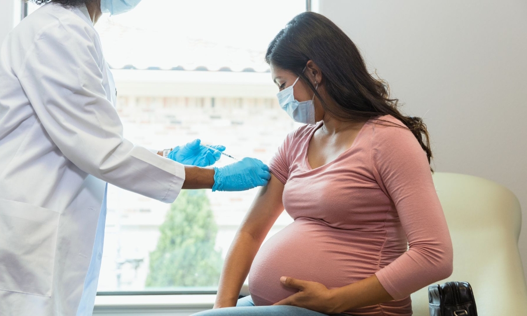 WHO khuyến nghị các quốc gia sớm triển khai biện pháp dự phòng RSV cho trẻ sơ sinh.