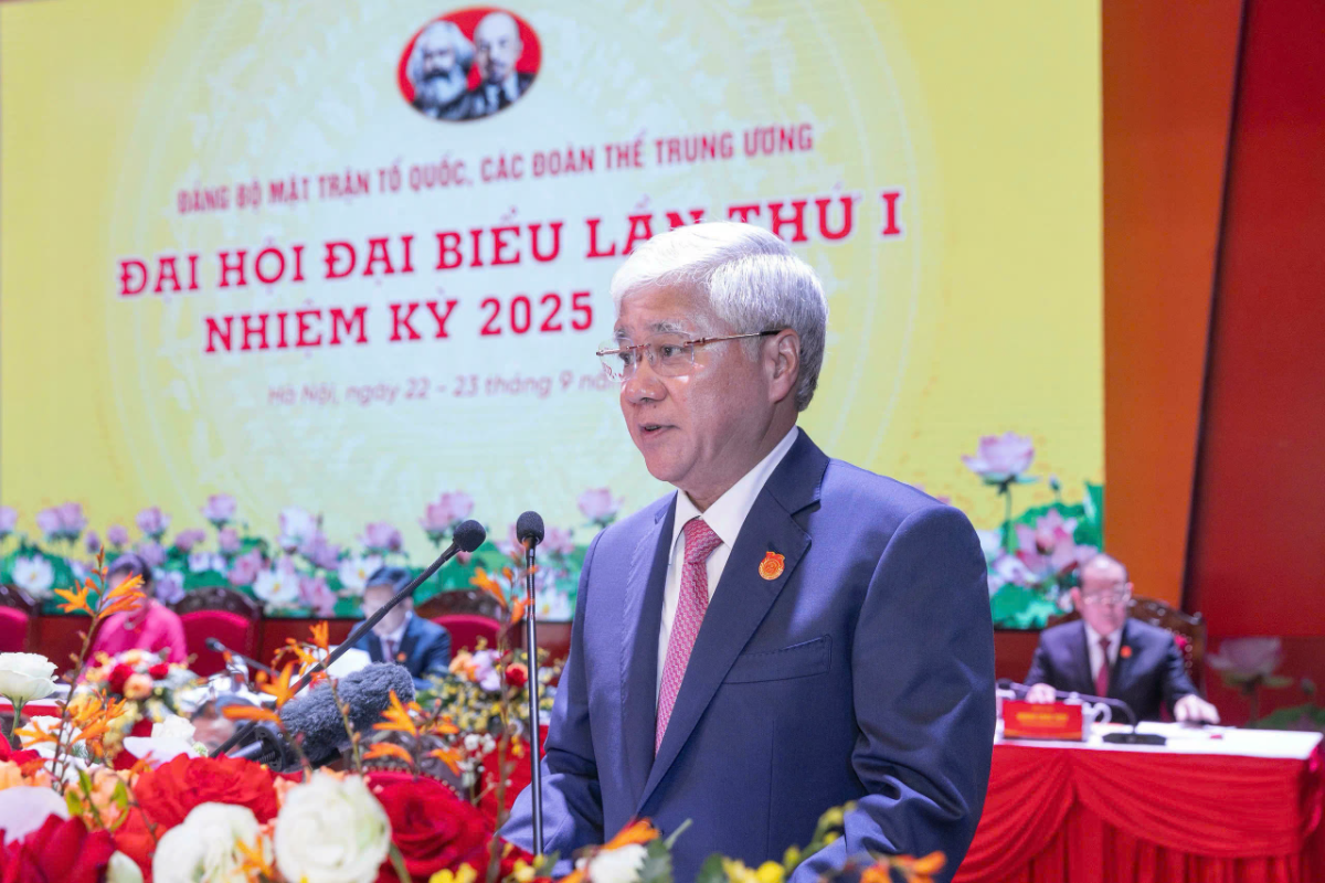 Chủ tịch Ủy ban Trung ương Mặt trận Tổ quốc Việt Nam Đỗ Văn Chiến, cho biết Đại hội đại biểu Đảng bộ Mặt trận Tổ quốc, các đoàn thể Trung ương nhiệm kỳ 2025-2030 là Đại hội đầu tiên thực hiện mô hình mới, lãnh đạo toàn diện hoạt động của Mặt trận Tổ quốc Việt Nam, các tổ chức chính trị - xã hội, các đoàn thể nhân dân. (Ảnh:daidoanket.vn).