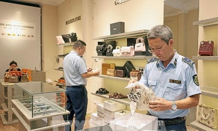 Hà Nội tăng kiểm soát thuốc, mỹ phẩm, thực phẩm bảo vệ sức khỏe