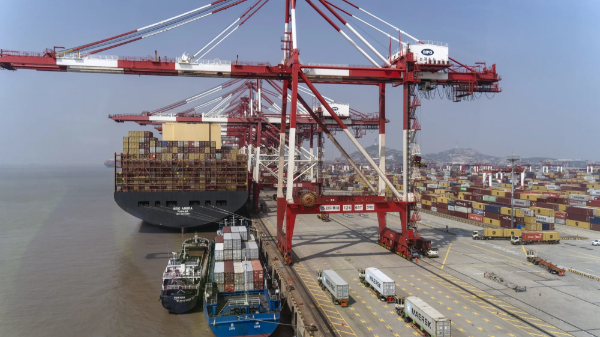 Giữa thương chiến Mỹ - Trung, hàng giá rẻ từ Trung Quốc tràn ngập thế giới