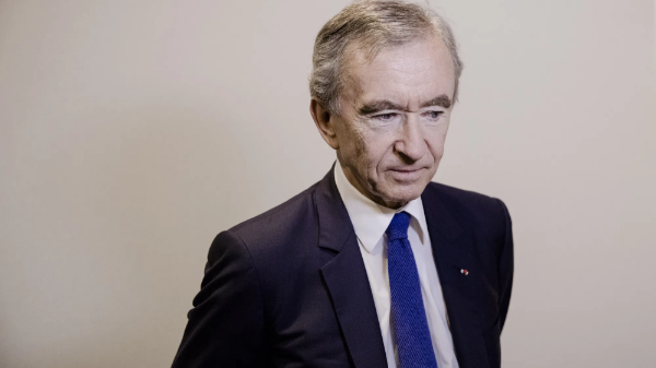 Giới nhà giàu Pháp phản đối dự luật đánh thuế mạnh tay