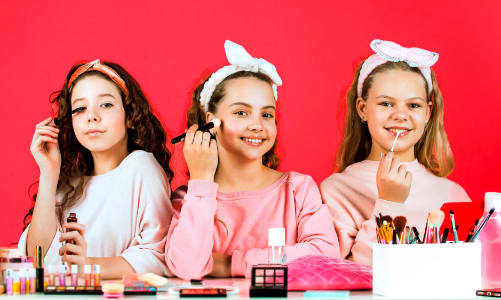 Khách hàng tuổi tween ám ảnh với việc mua sắm các sản phẩm làm đẹp