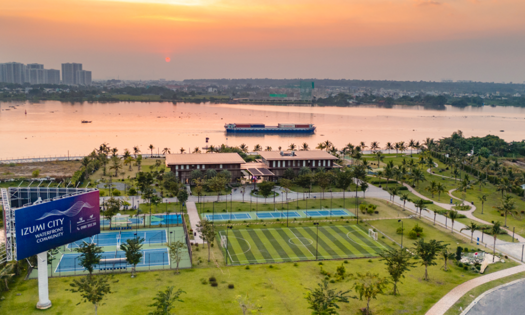 Đô thị tích hợp Izumi City.