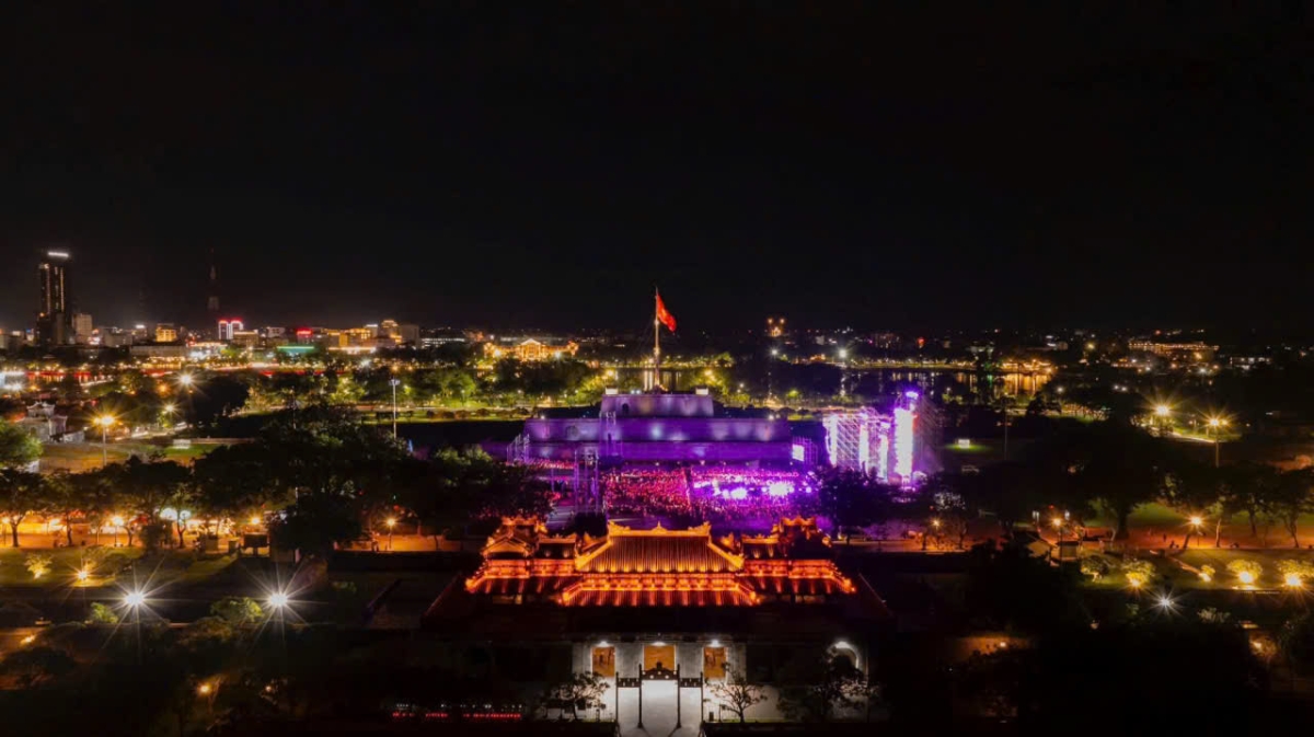 Sự kiện âm nhạc Hue mega booming.