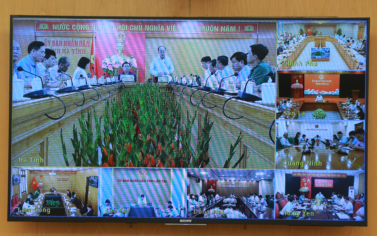 Các đại biểu tại cuộc họp. Ảnh: VGP