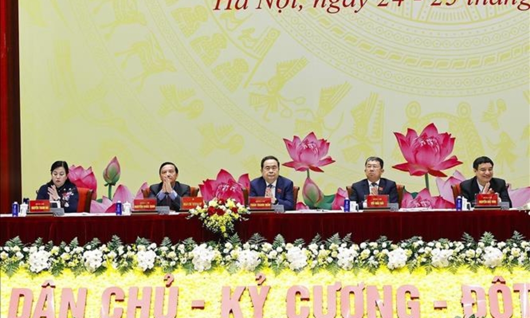 Đoàn Chủ tịch điều hành Phiên trù bị. Ảnh: TTXVN.