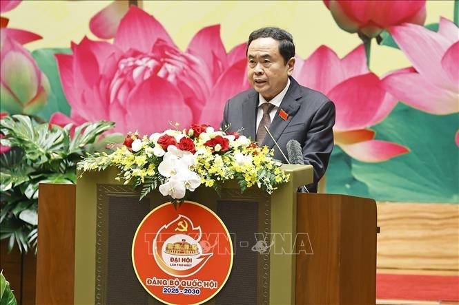 Chủ tịch Quốc hội Trần Thanh Mẫn đọc Diễn văn bế mạc Đại hội. Ảnh: TTXVN. 