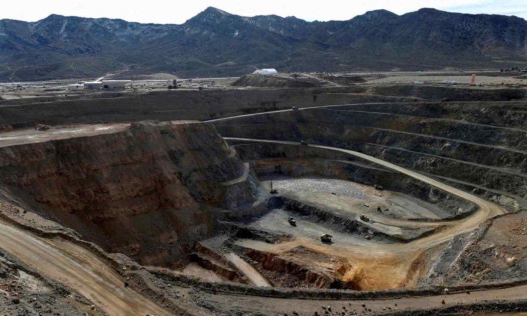 Mountain Pass - mỏ đất hiếm duy nhất đang hoạt động thương mại tại Mỹ - Ảnh: Reuters