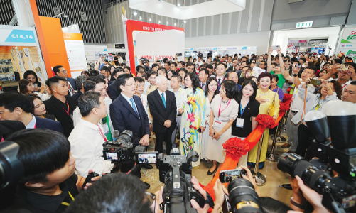 Doanh nghiệp Việt “chạy đua” thích ứng chuẩn xanh và xuất xứ