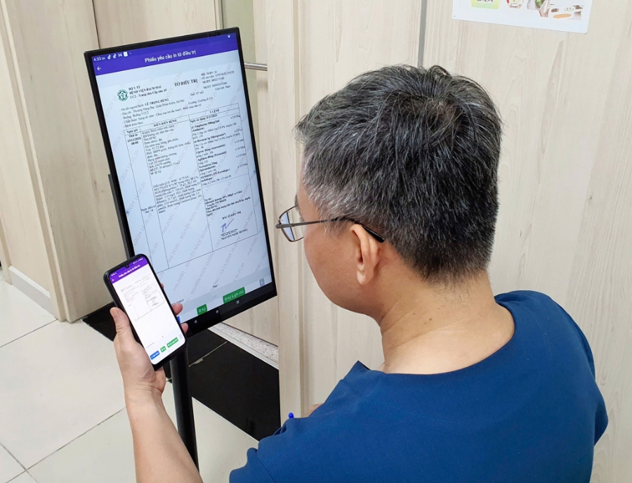 Bộ Y tế tiếp tục đốc thúc triển khai hồ sơ bệnh án điện tử trong các cơ sở khám chữa bệnh.