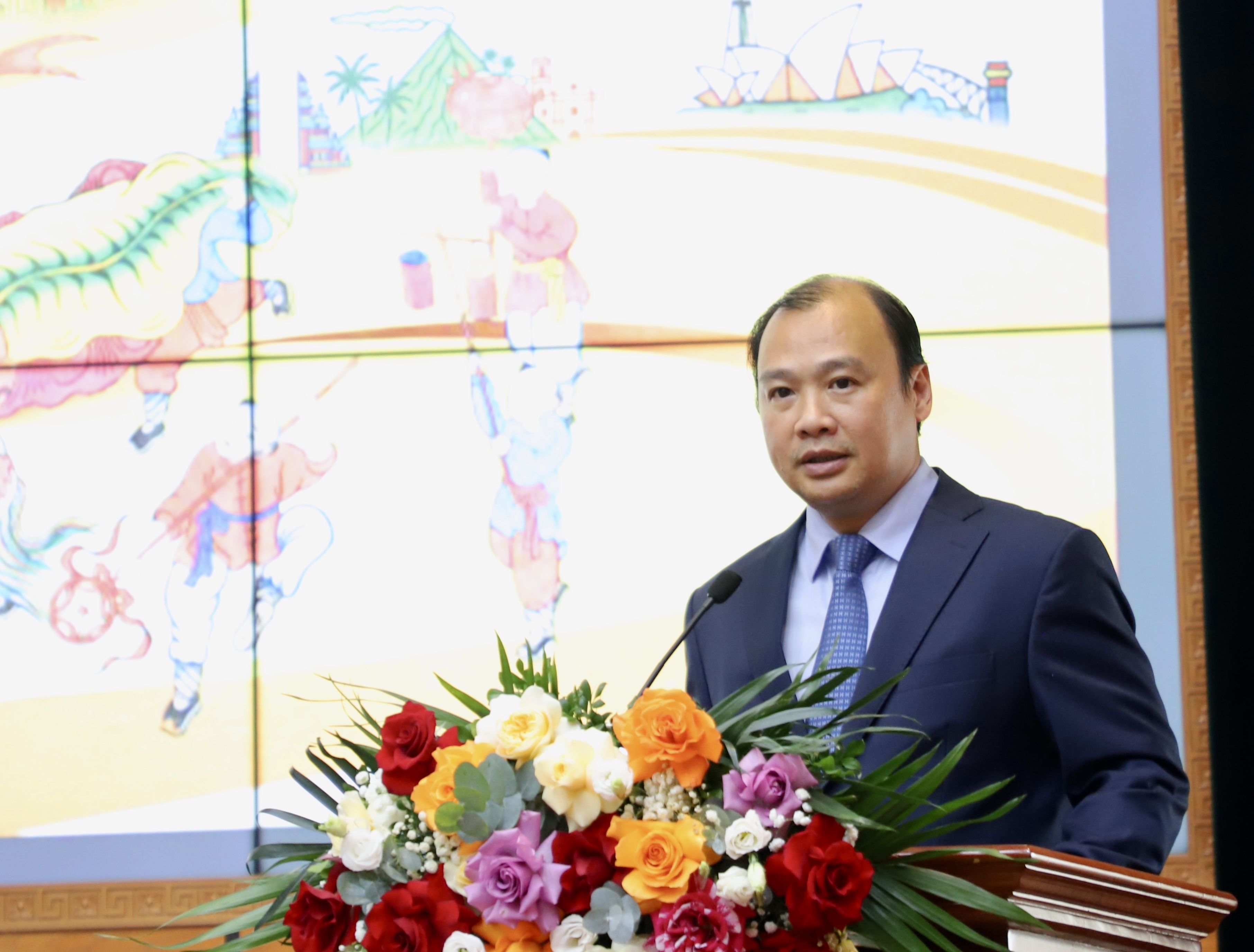Thứ trưởng Thường trực Bộ Văn hóa, Thể thao và Du lịch Lê Hải Bình phát biểu tại họp báo.