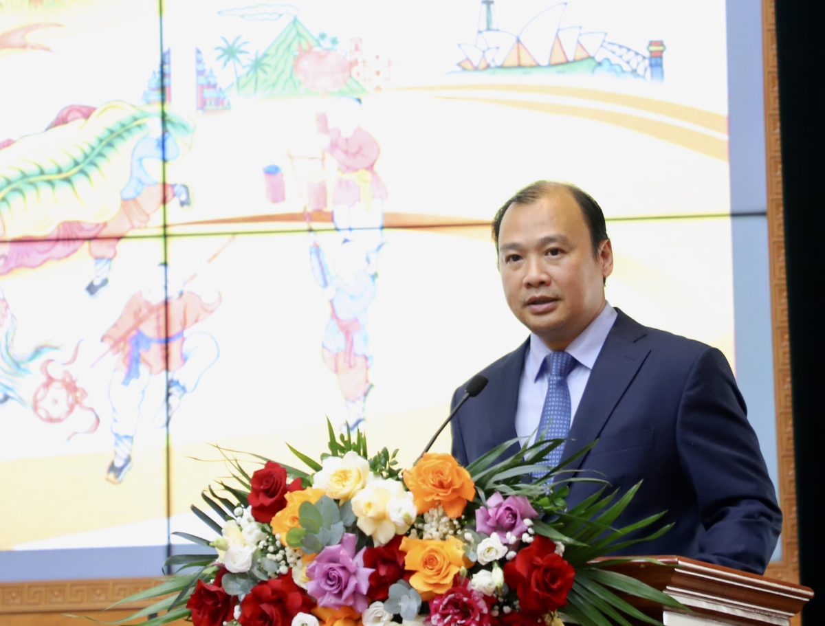 Thứ trưởng Thường trực Bộ Văn hóa, Thể thao và Du lịch Lê Hải Bình phát biểu tại họp báo.