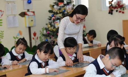 Bộ Nội vụ đề nghị sử dụng hiệu quả biên chế giáo viên, tránh thừa, thiếu cục bộ