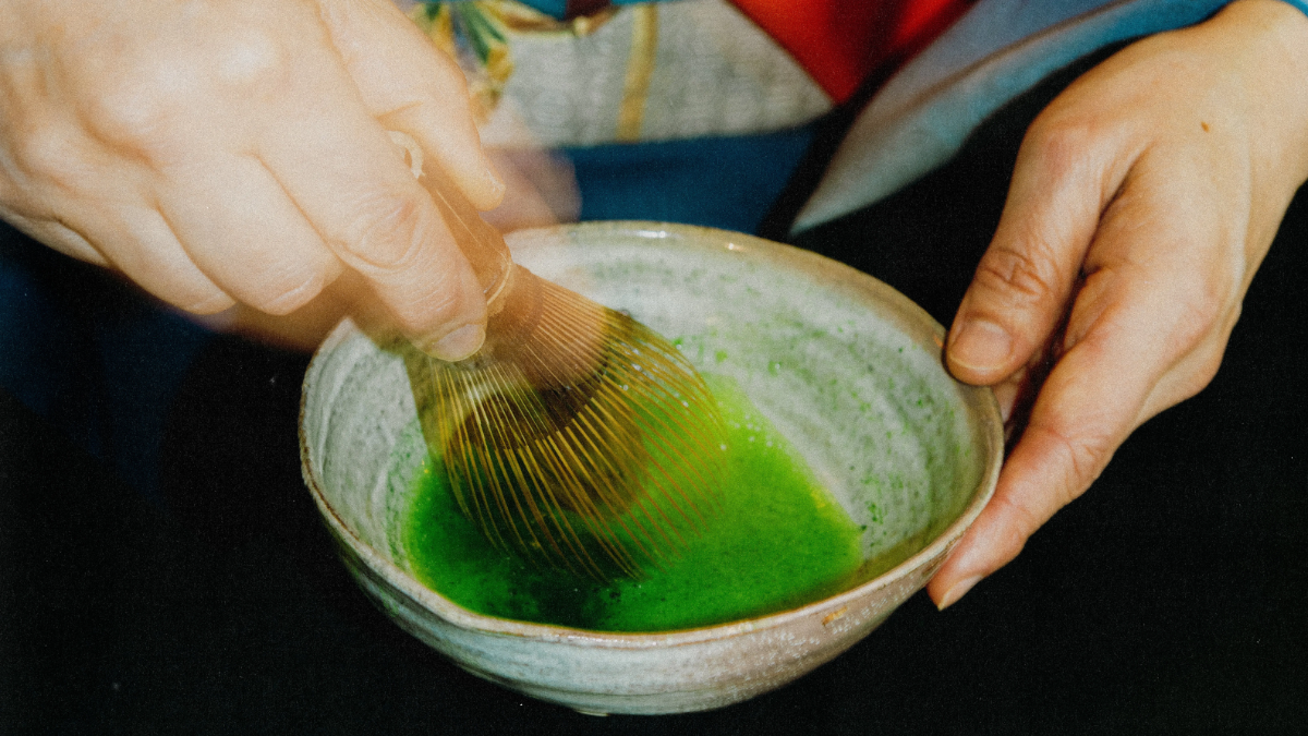 Việc pha chế và thưởng thức matcha giờ đây không chỉ là một nghi thức.