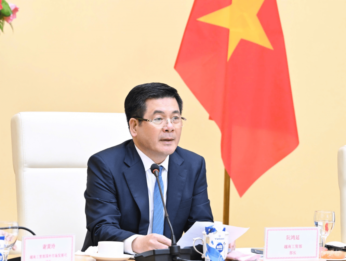 Bộ trưởng Bộ Công Thương Nguyễn Hồng Diên.