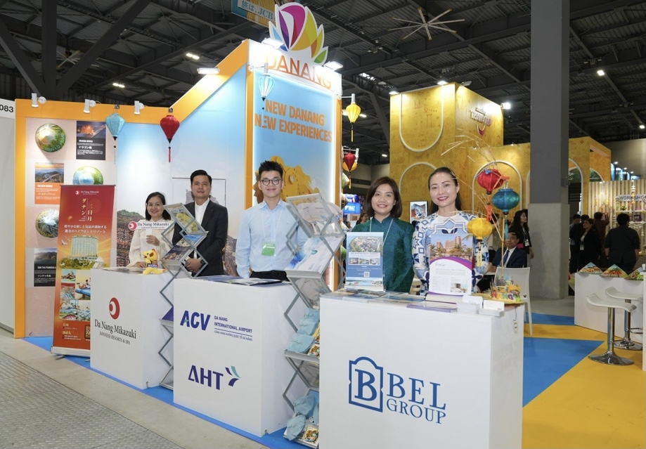 Gian hàng của các doanh nghiệp Việt Nam tham gia tại Hội chợ.&nbsp;