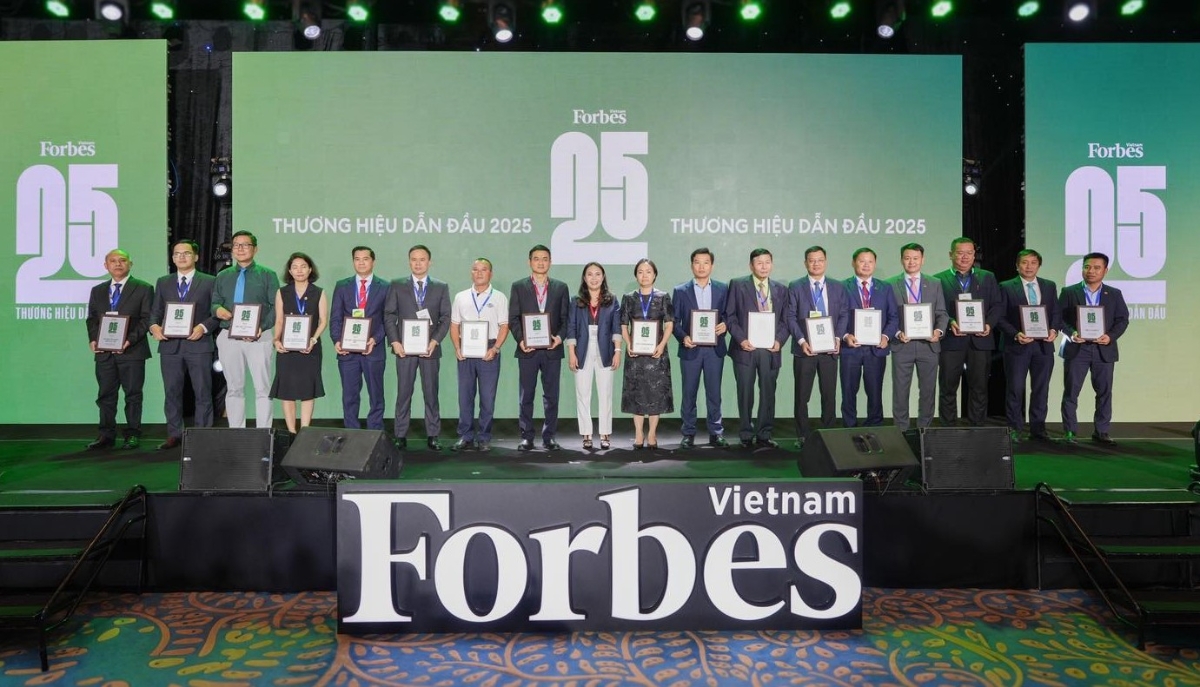 Tập đoàn Nguyên liệu Á Châu AIG được vinh danh Top 25 thương hiệu dẫn đầu Việt Nam do Forbes Việt Nam bình chọn.