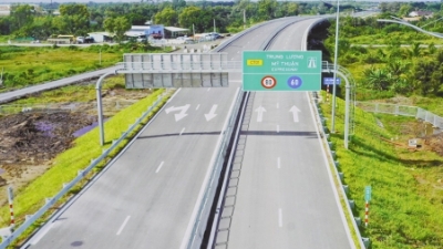 Development of expressways accelerated