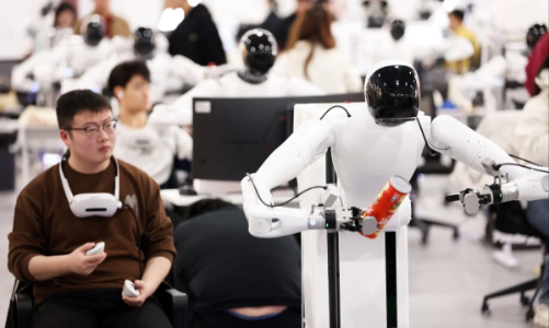 Bên trong “trại huấn luyện robot” khổng lồ của Trung Quốc