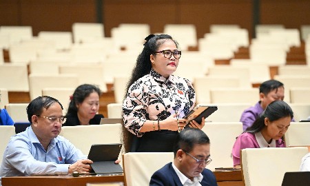 Đại biểu Quốc hội ủng hộ phương án “một bộ sách giáo khoa”
