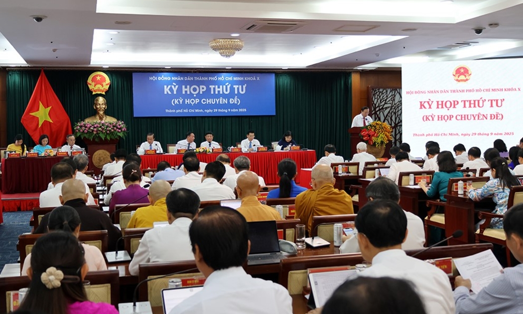 Toàn cảnh Kỳ họp - Ảnh: Cổng thông tin điện tử TP.HCM.