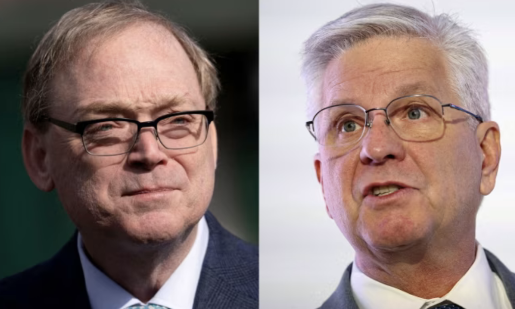 Ông Kevin Hassett (trái) và ông Christopher Waller - Ảnh: Bloomberg/Reuters.